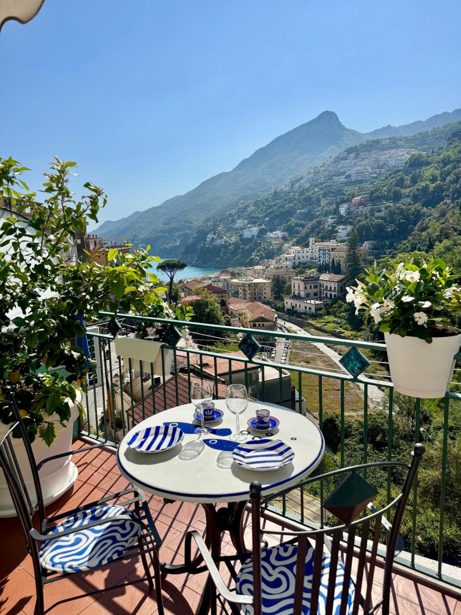 Apartamento Panoramic Flat Amalfi Coast - Sea View 1 Vietri Exterior foto